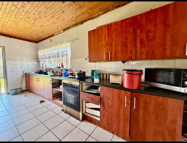 3 BEDROOM HOUSE FOR SALE IN VANDERBIJLPARK CW 6